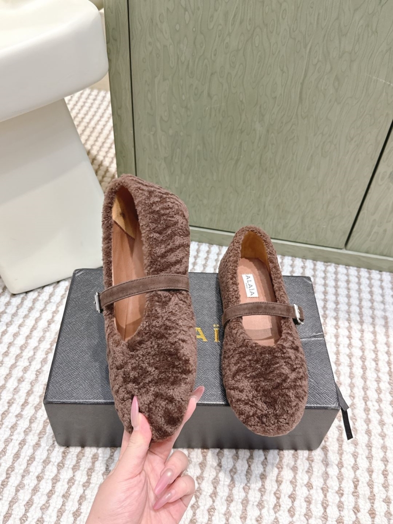 Alaia Flat Shoes